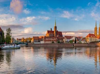 Bootsfahrt in Breslau mit Begrüßungsgetränk und Musik