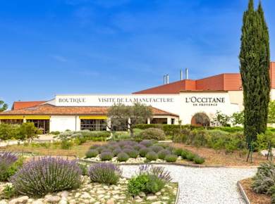 Guided tour of the factory and boutique at L'OCCITANE en Provence