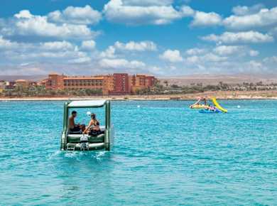 Electric Triboat hire from Caleta de Fuste harbour - 30 minutes