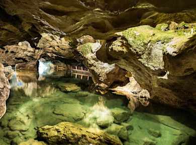 Geführte Bootstour durch die Wimsen-Höhle mit Tourguide