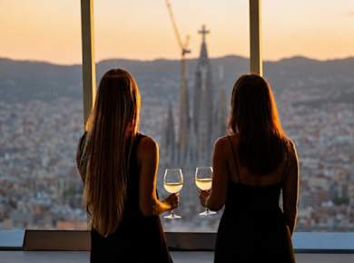 Weinverkostung im Mirador Torre Glòries mit 360-Ausblicken auf Barcelona