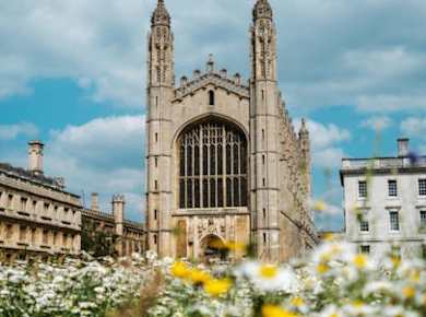 Cambridge – Ein Stadterkundungsspiel rund um Geister der Vergangenheit und verborgene Schätze