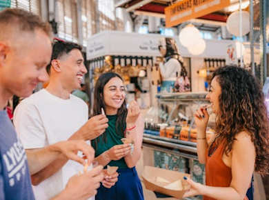 Valencia: Kulinarische Tour mit Tapas und Getränken mit einem Einheimischen