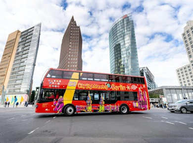 Hop-on-Hop-off-Sightseeing-Bustour durch West- und Ostberlin mit 2 Routen