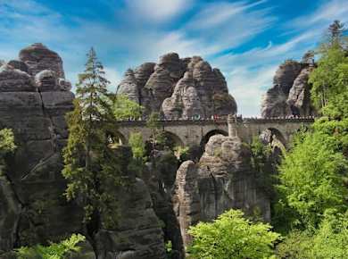 Tagestour mit Tourguide nach Dresden, in die Sächsische Schweiz und zur Bastei-Brücke