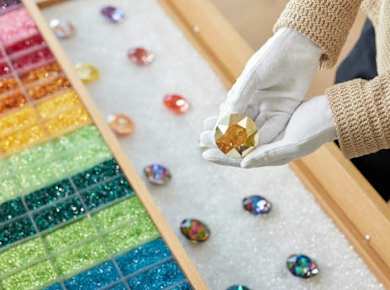 VIP-Werksbesichtigung bei Swarovski mit Zugang zur „Crystal World“