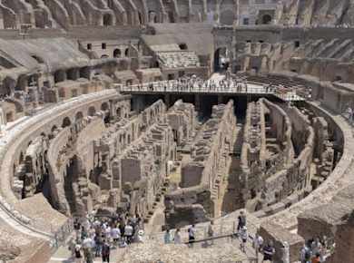 Eintrittskarte für das Kolosseum, das Forum Romanum und den Palatin mit Tourguide