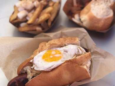 Berlin Currywurst 1.jpg