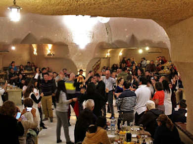 Turkish-night-cave-restaurant-cappadocia_4.jpg