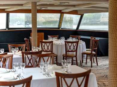 United-Kingdom_London_River-Thames-Boat_16.jpg