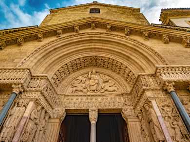 Cathedrale Saint-Trophime
