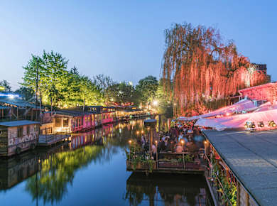 Berlin, Club der Visionaere