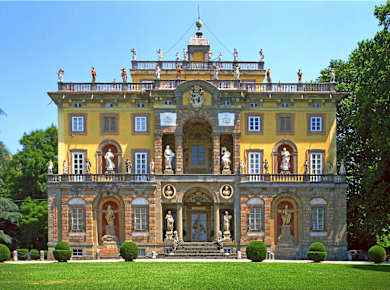 Camigliano, Villa Torrigiani