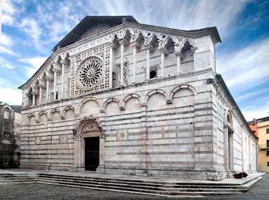 Carrara, Duomo