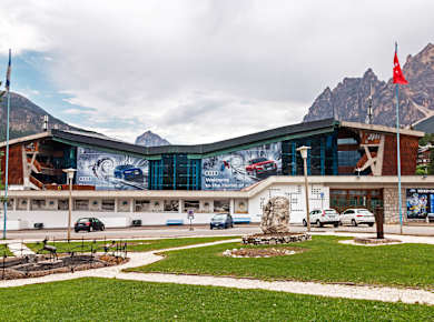 Cortina d'Ampezzo, Olympia-Eisstadion