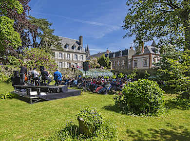 Coutances, Jazz sous les pommiers