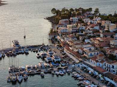 Hafen Perdika Aegina