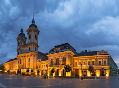 Eger, Dobó-István-Platz