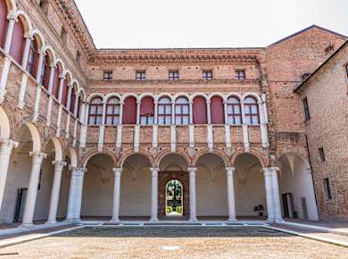 Ferrara, Palazzo Costabili