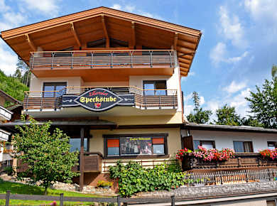 Fügen, Zillertaler Speckstube