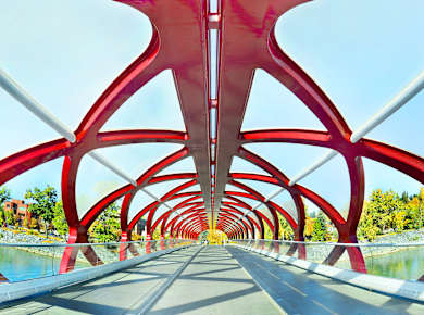 Calgary, Peace Bridge