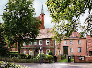 Hankensbüttel, Kloster Isenhagen