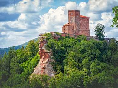 Annweiler am Trifels, Burg Trifels