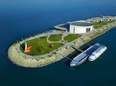 Bratislava-Cunovo, Danubiana