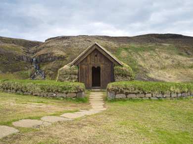 Flúðir, Stöng