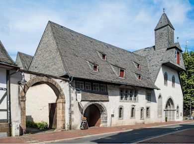 Goslar, Stift zum Großen Heiligen Kreuz