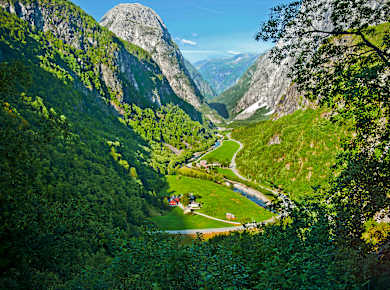 Gudvangen, Stalheimskleiva