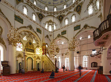 Izmir, Hisar Camii