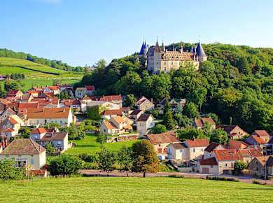 La Rochepot, Château de La Rochepot