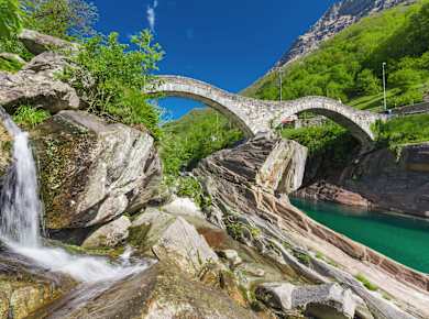 Lavertezzo, Ponte dei Salti