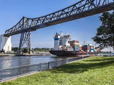 Rendsburg, Rendsburger Hochbrücke