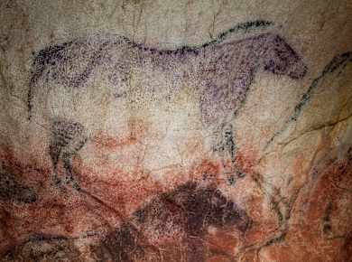 Ribadesella, Cueva Tito Bustillo