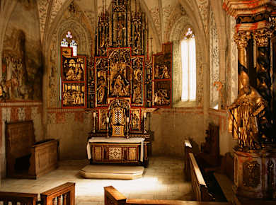 Latsch, Spitalkirche zum Heiligen Geist