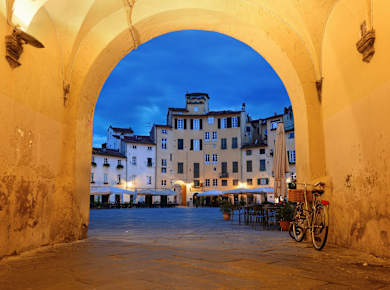 Piazza dell'Anfiteatro