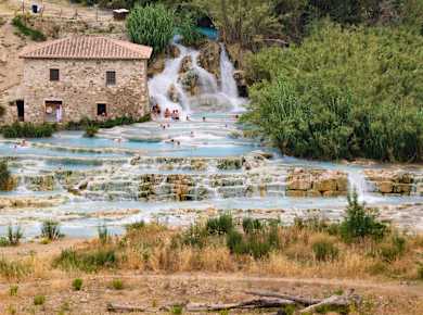 Saturnia