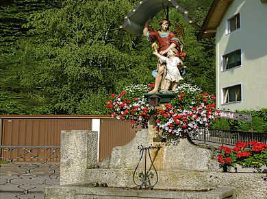 Imst, Schutzengelbrunnen