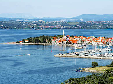 Izola