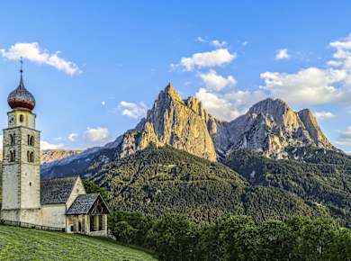 Kastelruth, Kirche St. Valentin
