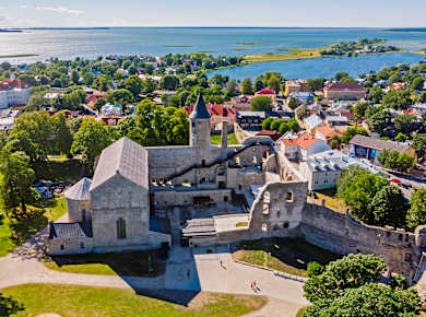 Kreis Lääne, Bischofsburg Haapsalu
