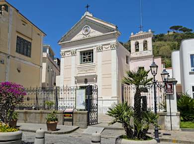 Lacco Ameno, Chiesa Santa Restituta
