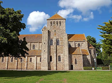 Lessay, Abbaye Sainte-Trinité