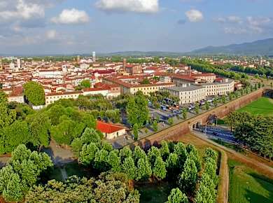 Lucca, Stadtmauer