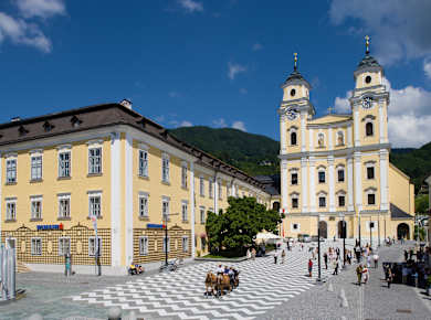 Mondsee, Stiftskirche zum Heiligen Michael