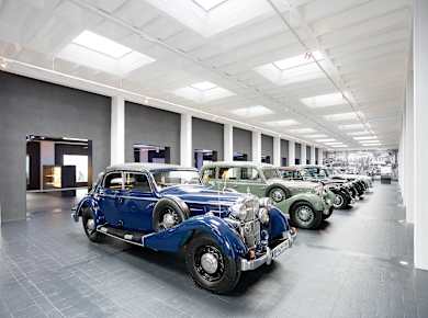 Neumarkt in der Oberpfalz, Museum für historische Maybach-Fahrzeuge
