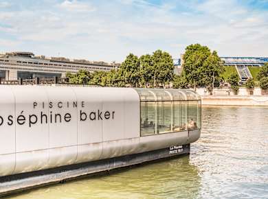 Paris, Piscine Joséphine Baker