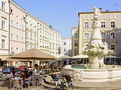 Passau, Residenzplatz